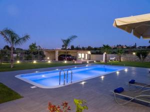 Spacious villa in Malevizi with garden