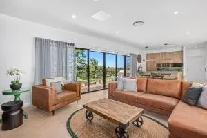 Rustic Luxury at The Old Dairy Country Escape - Glenquarry