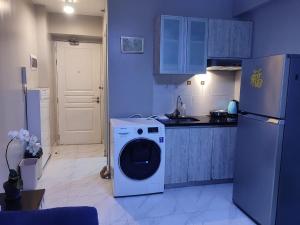 BP1043 Pool View Staycation Paranaque Pasay