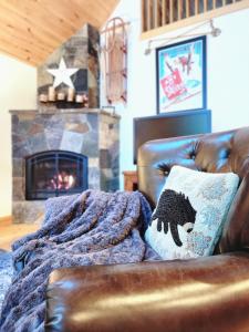 Das Bar Haus - Walk to Beach & Close to Ski Resort