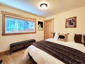 Das Bar Haus - Walk to Beach & Close to Ski Resort