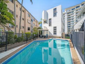 Surfside Six Unit 1 Bulcock Beach QLD