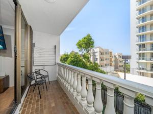 Surfside Six Unit 1 Bulcock Beach QLD