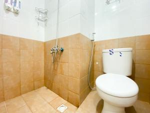 Comfort and Strategic 2BR at Green Pramuka City Apartment By Travelio