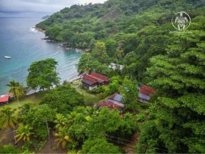 Hotel Bahía Aguacate