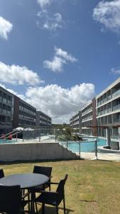 Ap 2 quartos para 6 pessoas no GAV - Muro alto PE