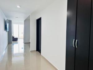 depa vista al atardecer y a pie de playa by G P S rentas