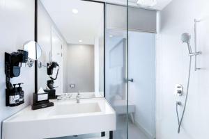 Phòng The Innside (The INNSIDE Room)