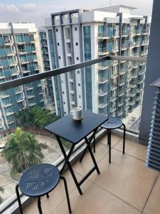 Cozy Home Right Across International Airport Terminal 3