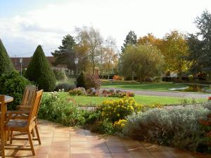 Logis - Hostellerie Saint-Louis & Restaurant Pauze