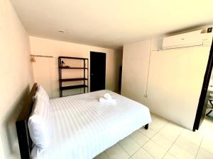 Patong Canal Villa 207