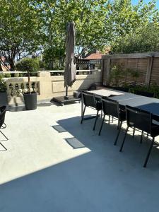 Appartement de charme avec grande terrasse - proche plage