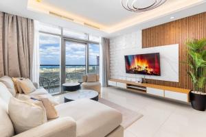 Spectacular 2 Bed Downtown I Highest Infiniti Pool
