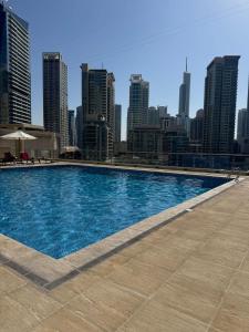Superb Marina Views I Sleeps 5