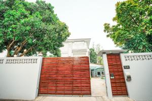 906 Bangkok City Center Single Pool Villa BTS Asok 5 Bedrooms 6 Bathrooms