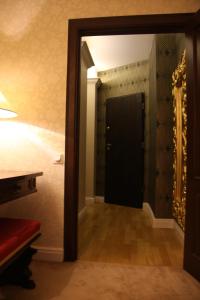 Royal Suite room in President Apartments by WarsawResidence Group