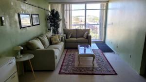 One-Bedroom Apartment room in Apartment near airport Donki and GPO