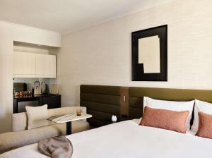 Studio room in Adina Apartment Hotel Sydney Town Hall