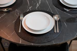 Luxury 2 Bedroom 2 Bath Business Apartment near Pipera Metro with Balcony and High Speed WiFi