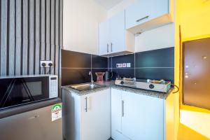 Modern Posh Studio at Luxore Apartments