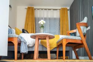 Modern Posh Studio at Luxore Apartments