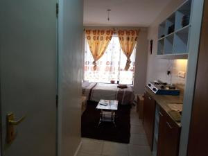 Deluxe Studio with WiFi, Pool & Free parking
