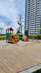 Apartemen Podomoro Deli Medan 42 m2 dengan 2 bed king size muat 4 orang dewasa