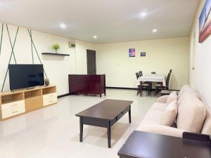 Charming Resident Sukhumvit 22