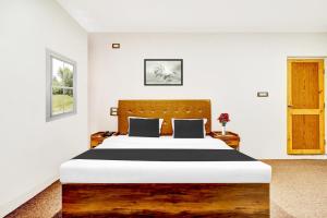 Collection O Dal Lake