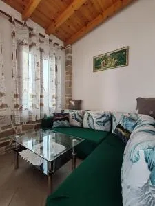 Traditional house in the centre of Kymi - 凯米