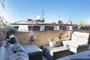 Phoenix Luxury Apartment