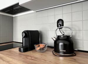 New cozy studio, AC & Balcony