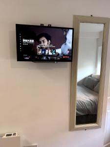 Adorable Studio For Rent in Milton Keynes