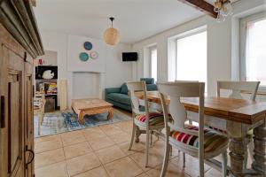 Maisons de vacances Le Valnotte - Proche plage et traversees iles : photos des chambres