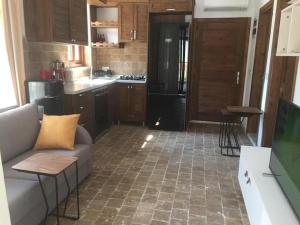 Rustic Modern Patio Home With Shared Pool