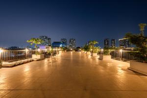 Elegant 4BR penthouse with pool in Thao Dien by Raymond Holm