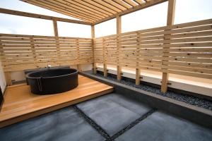 HOTEL The KAISER -全室人工ラドン温泉-