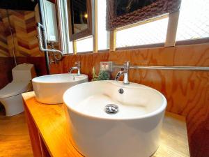 U House 4F ユーハウス 4F