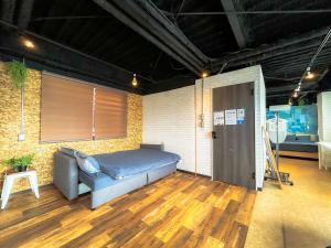 U House 4F ユーハウス 4F