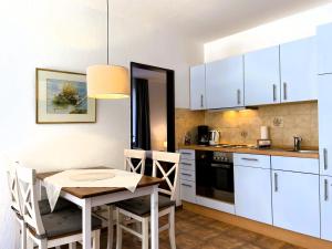 Seeadler 02-EG-, Sandwall