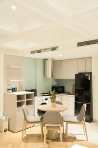 Home by La Sinfonía Tông Đản