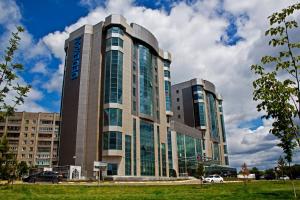 Dedeman Oskemen Hotel