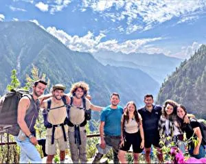 Magic Moments HomeStays malana - Jari