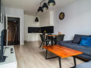 Wrocław Urban Chic Apartment by BookingHost
