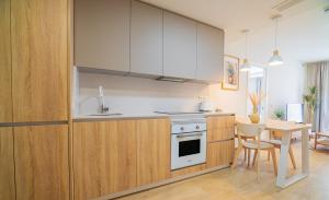 CARTAGENAFLATS - San Diego Suites