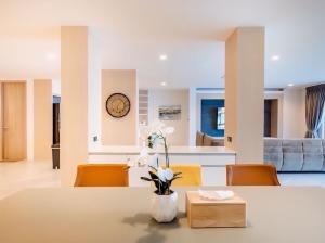 993 Stay villa Cha-am พูลวิลล่าชะอำ บ้านติดทะเล ชะอำ