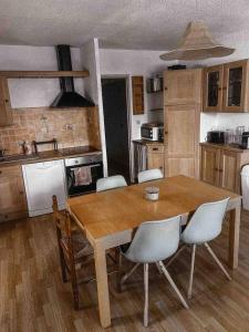 Cosy appartement 50m from slopes 8 people