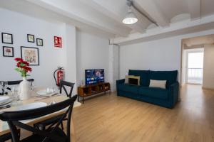 FLORIT FLATS - Bohemia Apartment - 4 Guests - WiFi AC - RUZAFA AREA