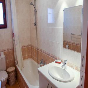 Maisons de vacances Gite le Platane : photos des chambres