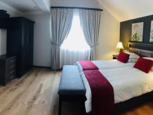 Dunvegan Execu Lodge